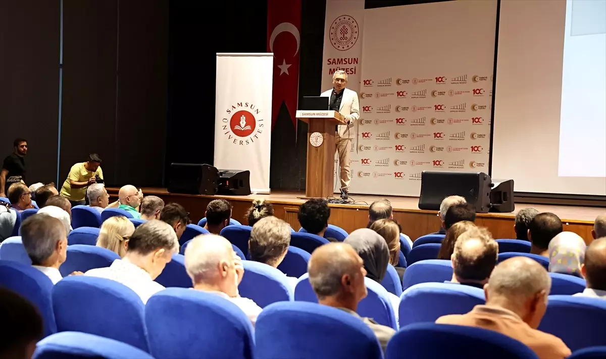 Samsun’da 30 Ağustos Zafer Bayramı paneli düzenlendi