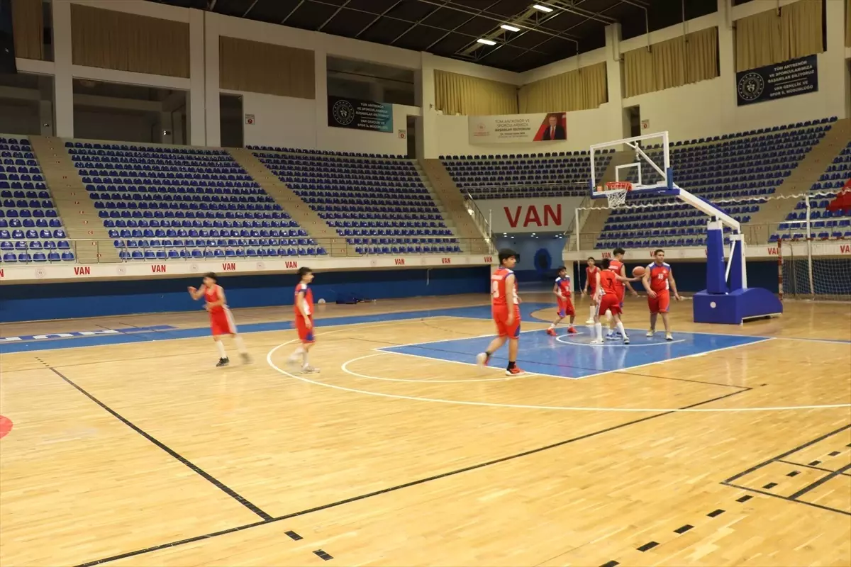 Van’da Basketbol Şampiyonası Düzenlendi